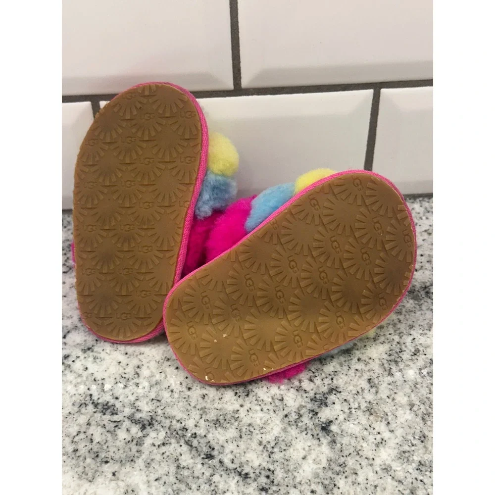 UGG Toddler 6 Fluff Yeah Slide Rainbow Pink Blue Yellow Elastic Slingback Preppy